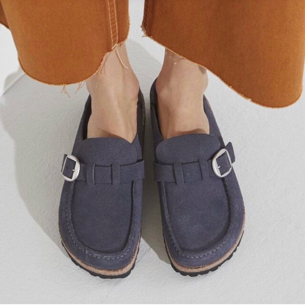 BIRKENSTOCK Buckley Suede Clogs - Navy - Size US 8-8.5 / EU 39